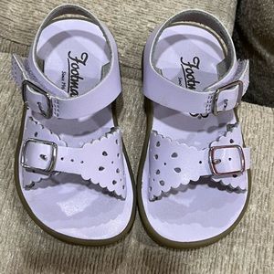 Lavender Ariel footmates